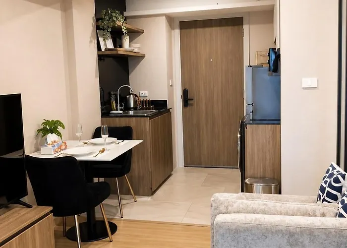 Rca 1br Near Thonglor 4* 曼谷
