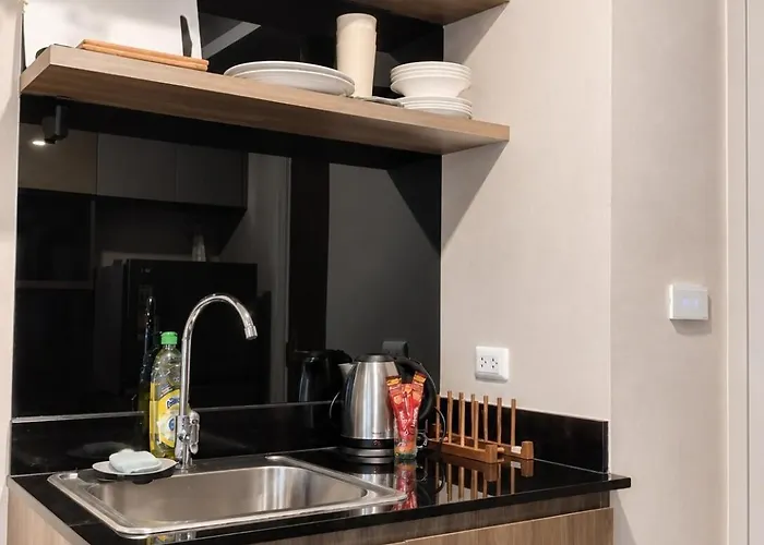 Rca 1br Near Thonglor 4* 曼谷